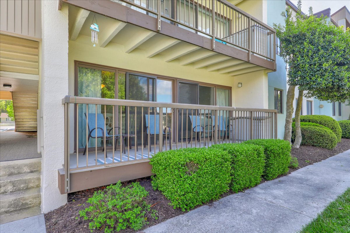 Tucked away in quiet area of North OCMD.