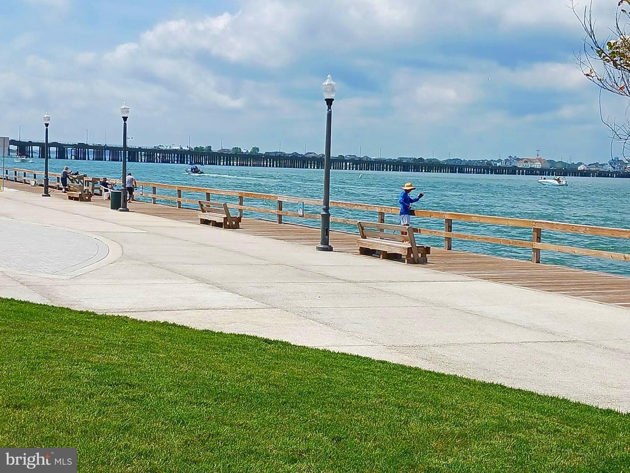 Parrot Bay Fishing Pier