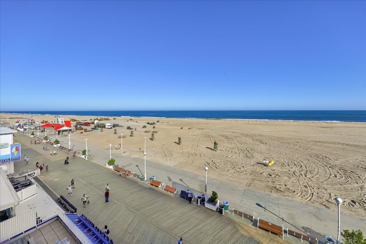 Belmont Towers 504 - The Perfect Space to Begin & End each Special Vacation Day!