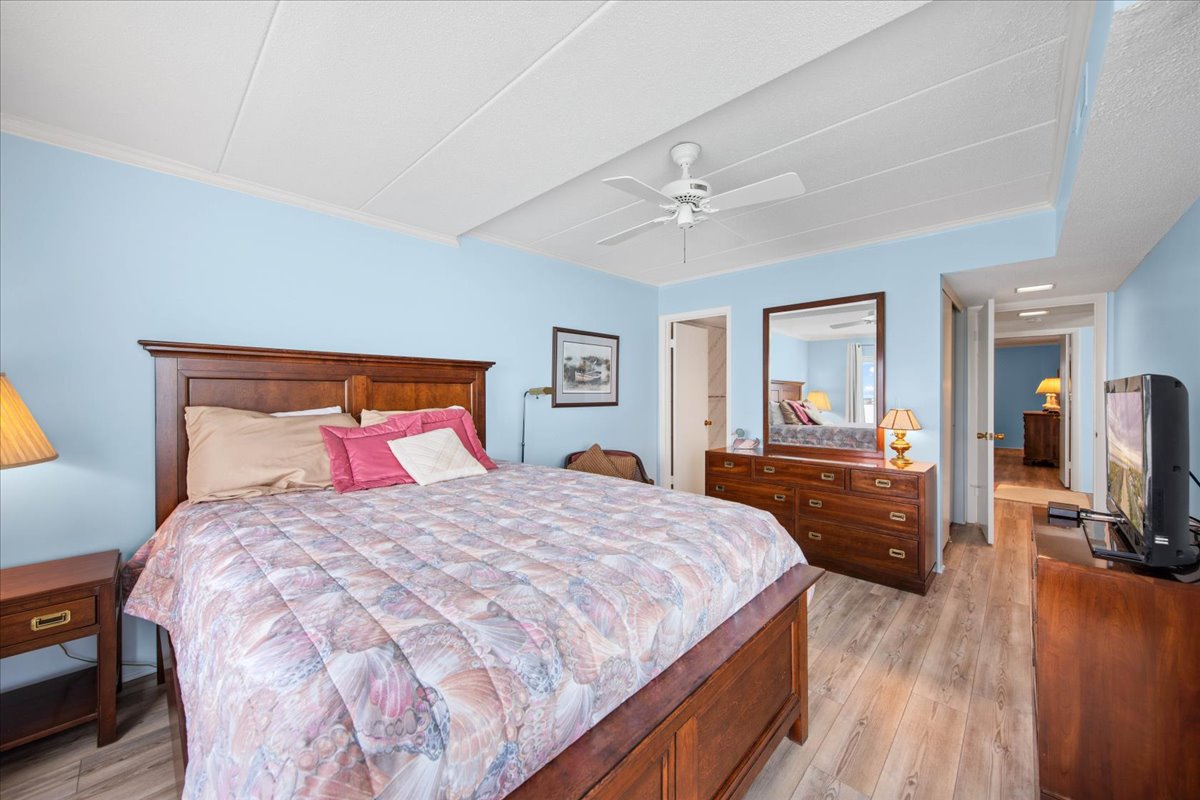 Cozy up with your favorite book in the Plush Queen Bed.