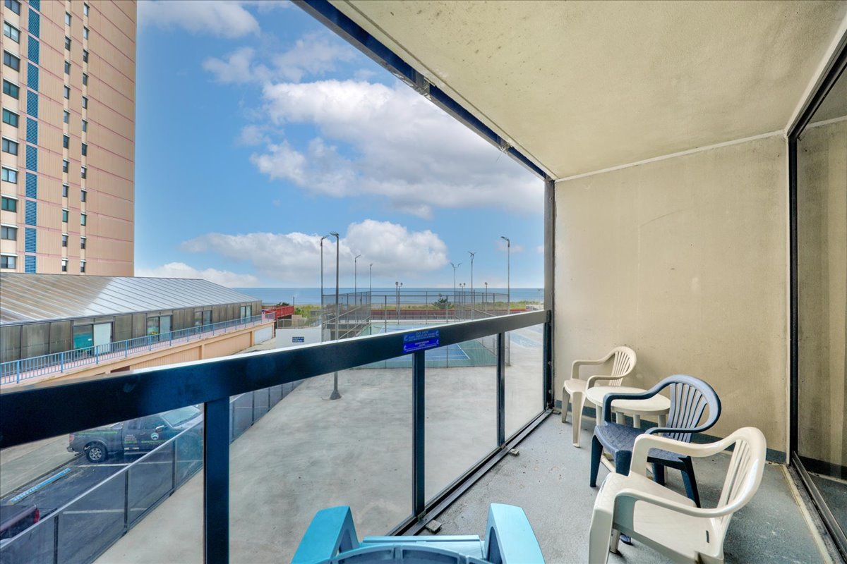 Take in the Sweet & Salty Ocean Breeze!