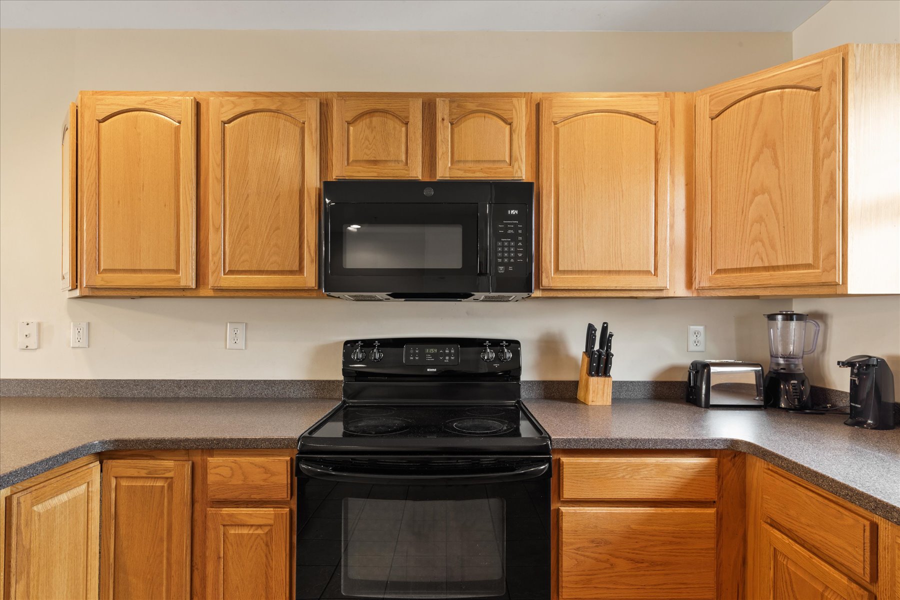 Well-stocked with everything you'll need to make mealtime a breeze.