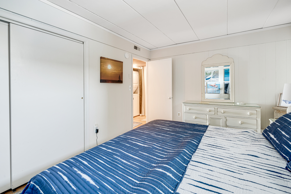 Attached private bathroom.