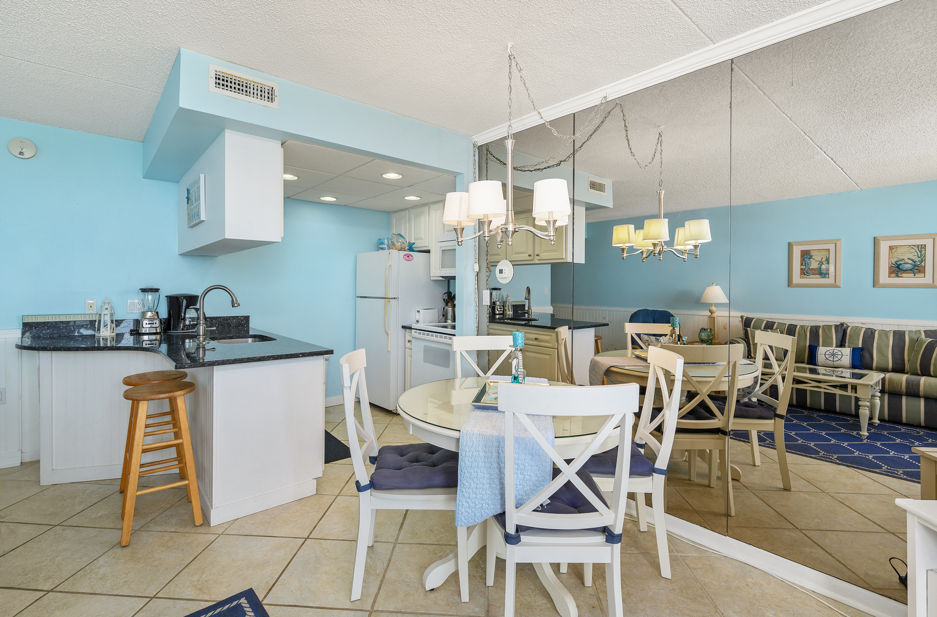 Enjoy a quiet meal in or grab takeout from one of the many great nearby restaurants.