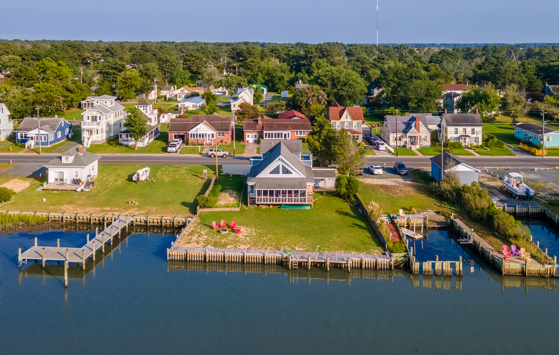 Lookout on Main | Chincoteague, VA Rentals, image size:1920x1218