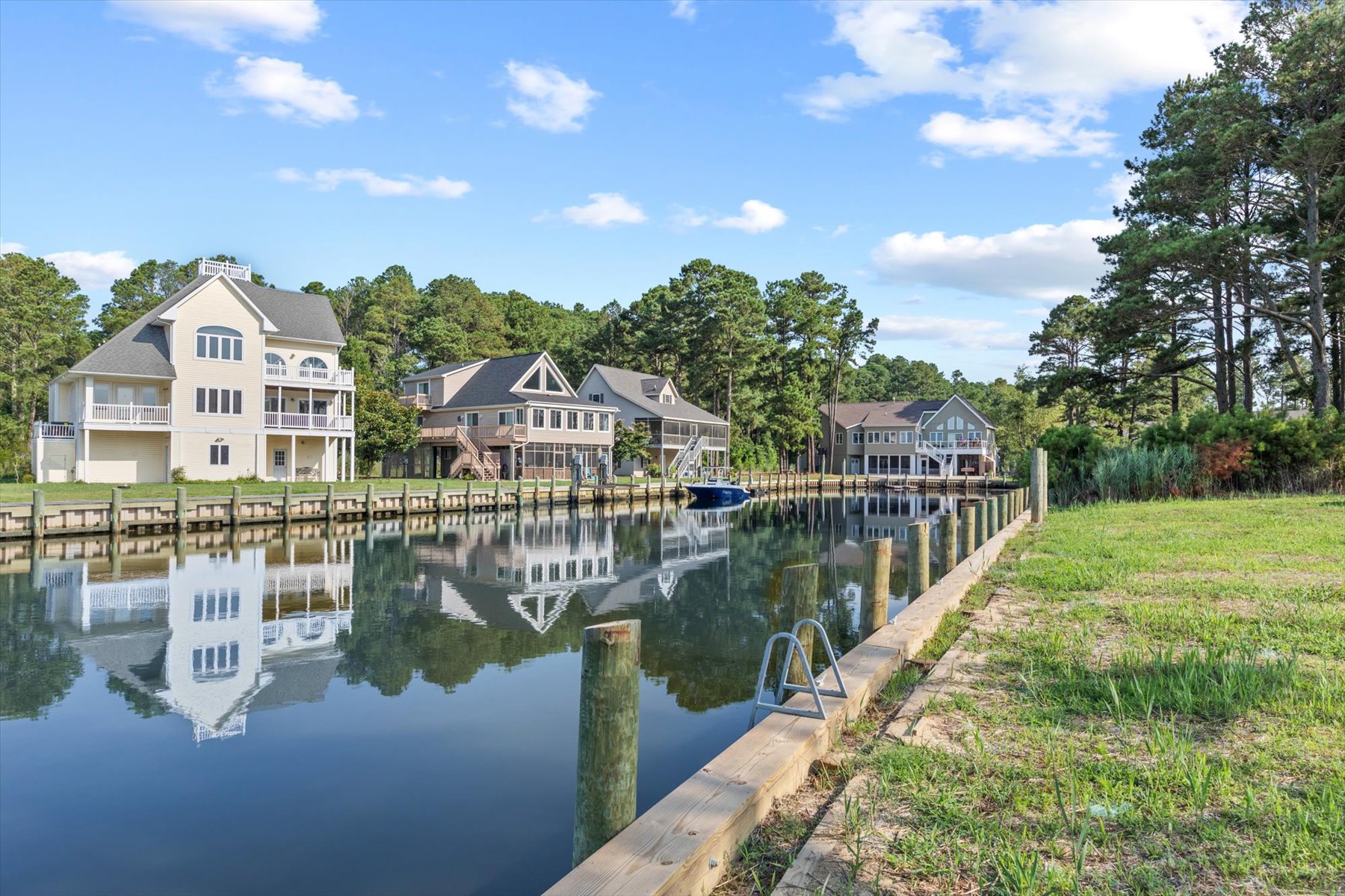 Perfect for Boating, Kayaking, or even just floating!