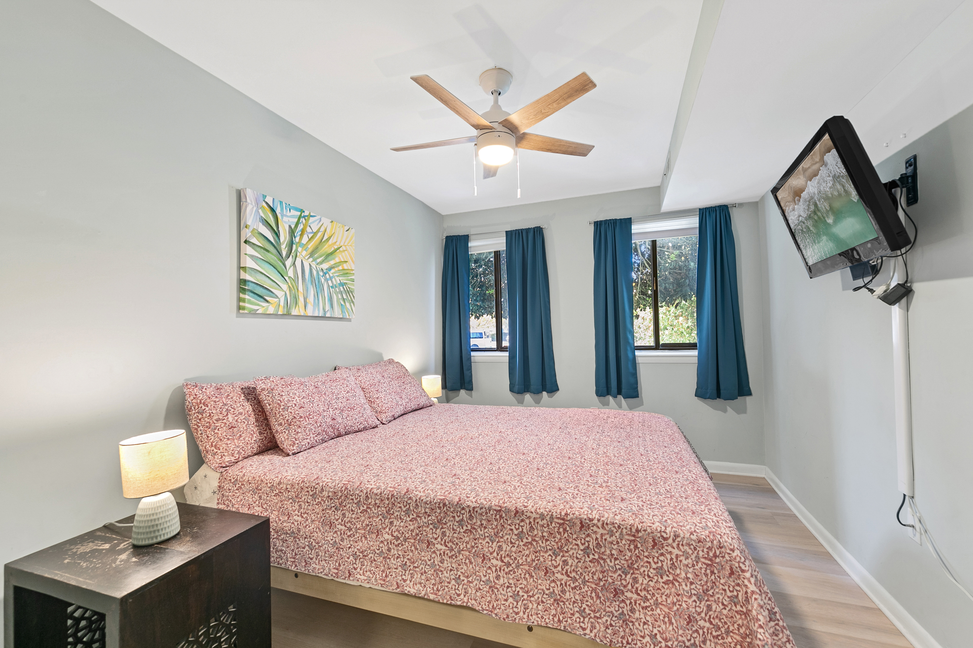 This Bedroom offers a Comfy Queen Bed with a Twin Trundle.