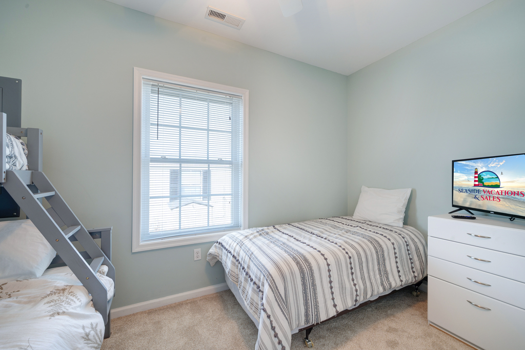 Bedroom 3 is perfect for your little loved ones!