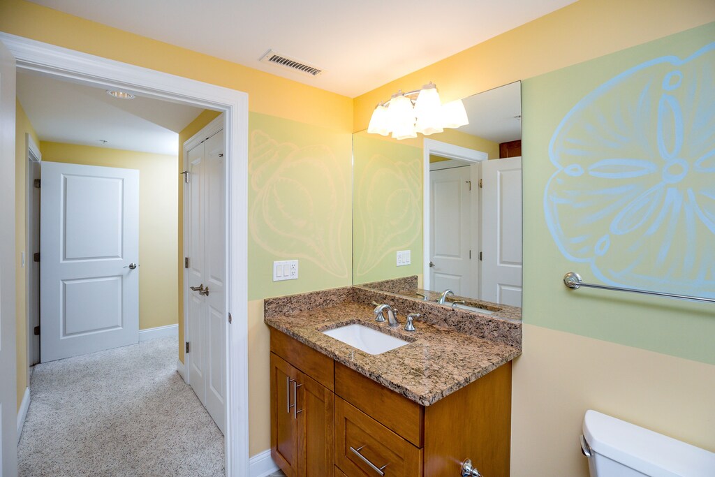 Meridian 501 East | Photo 27