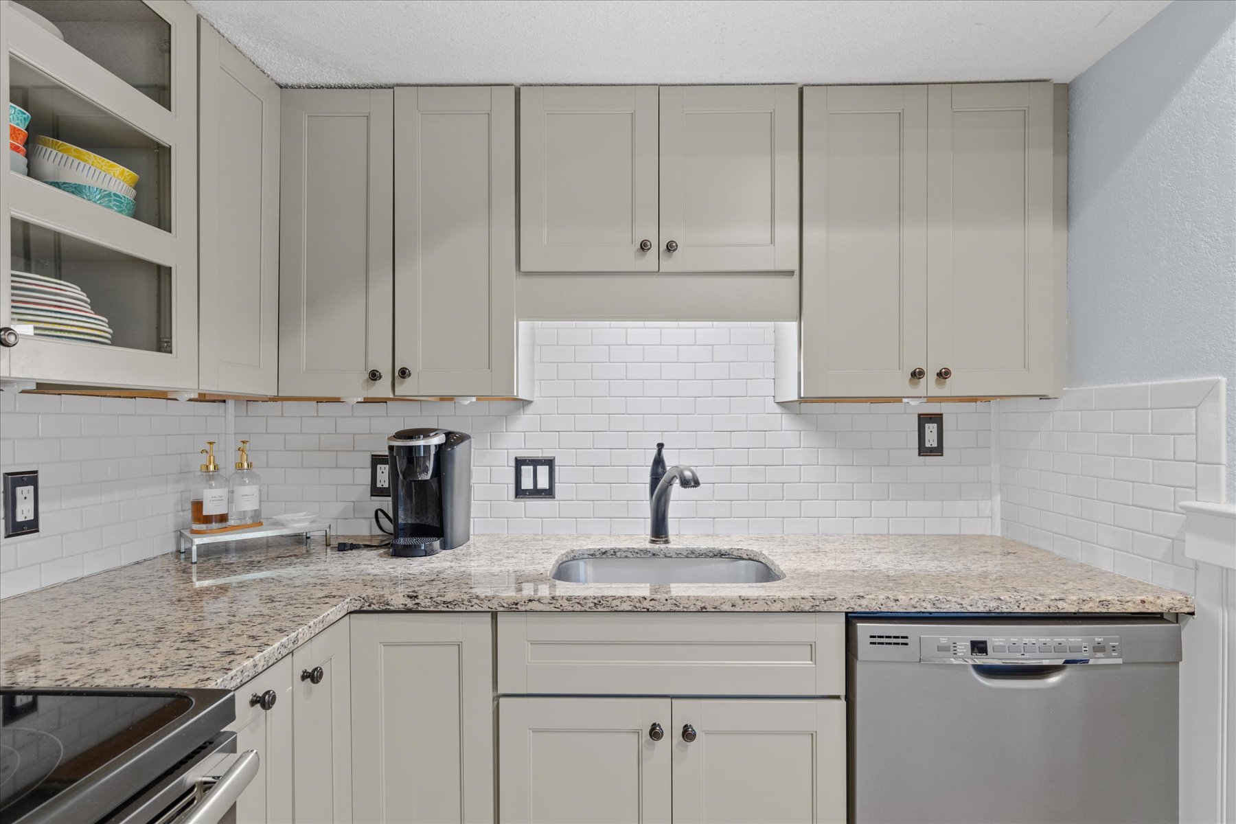 Clean-up is a breeze with the Dishwasher.