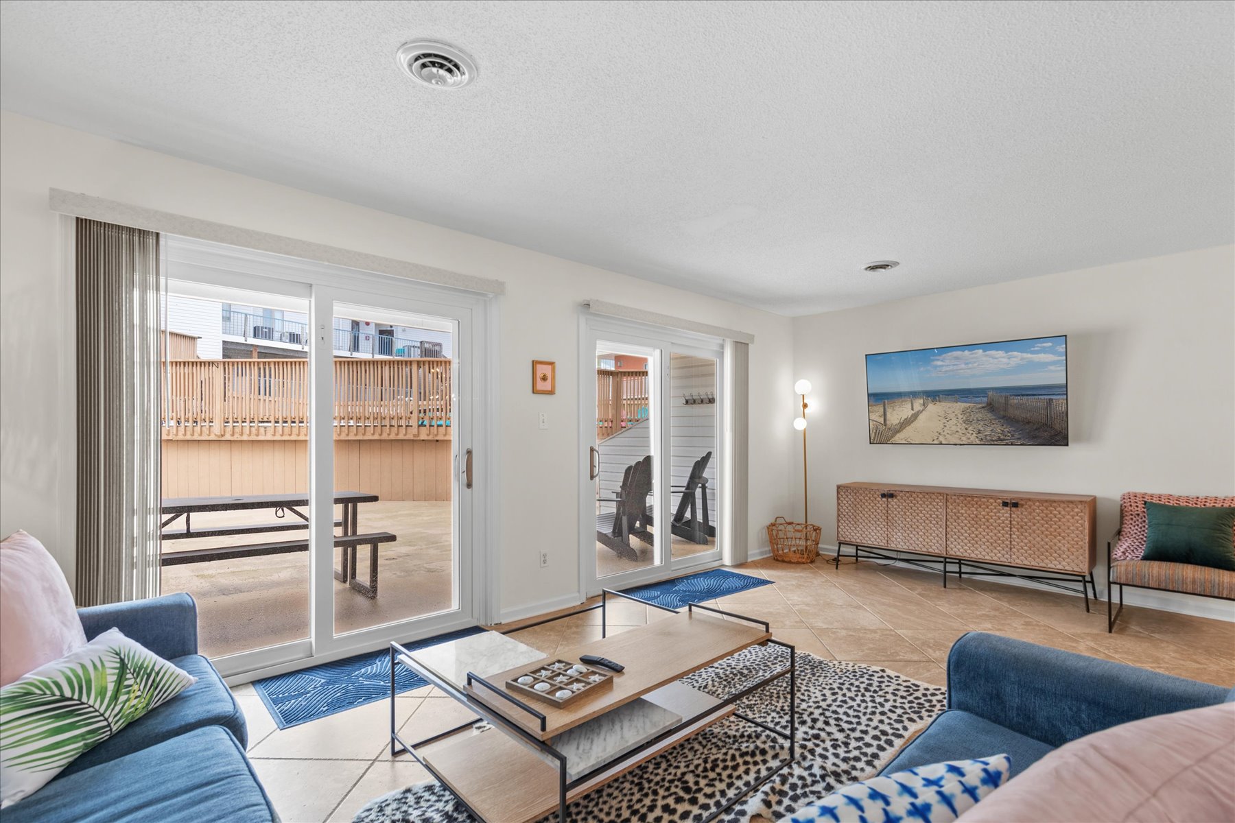 You'll love this Stylish Condo.