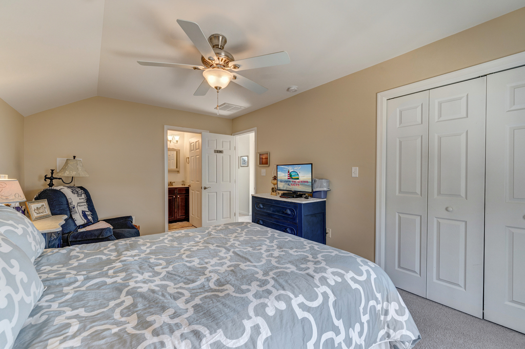 Flat Screen Smart TV.