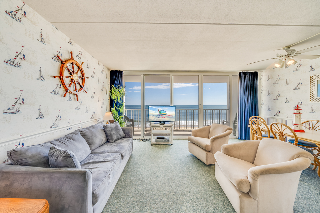 Beautiful Natural lighting is found throughout this entire space!