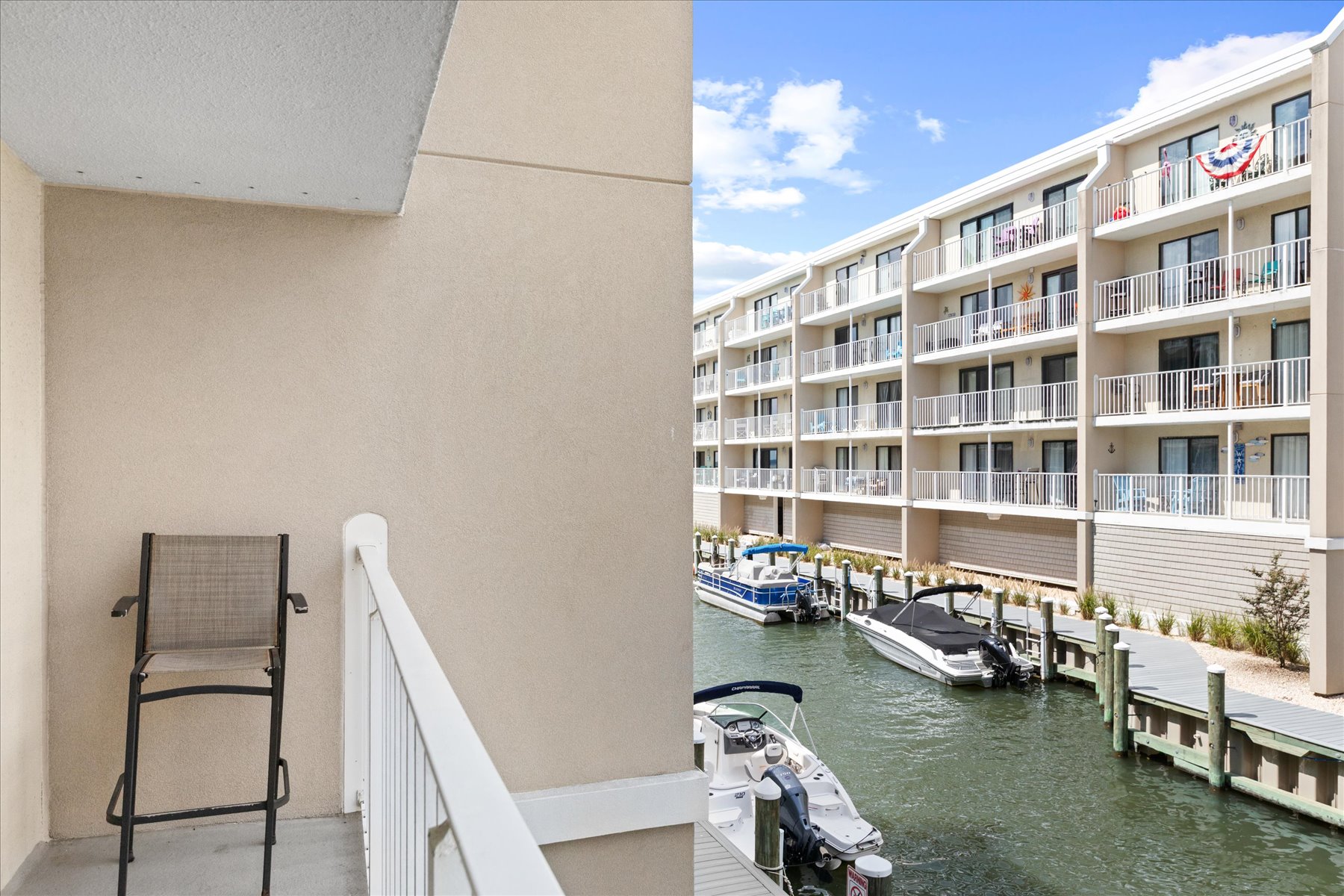 The Primary also feature Balcony access!