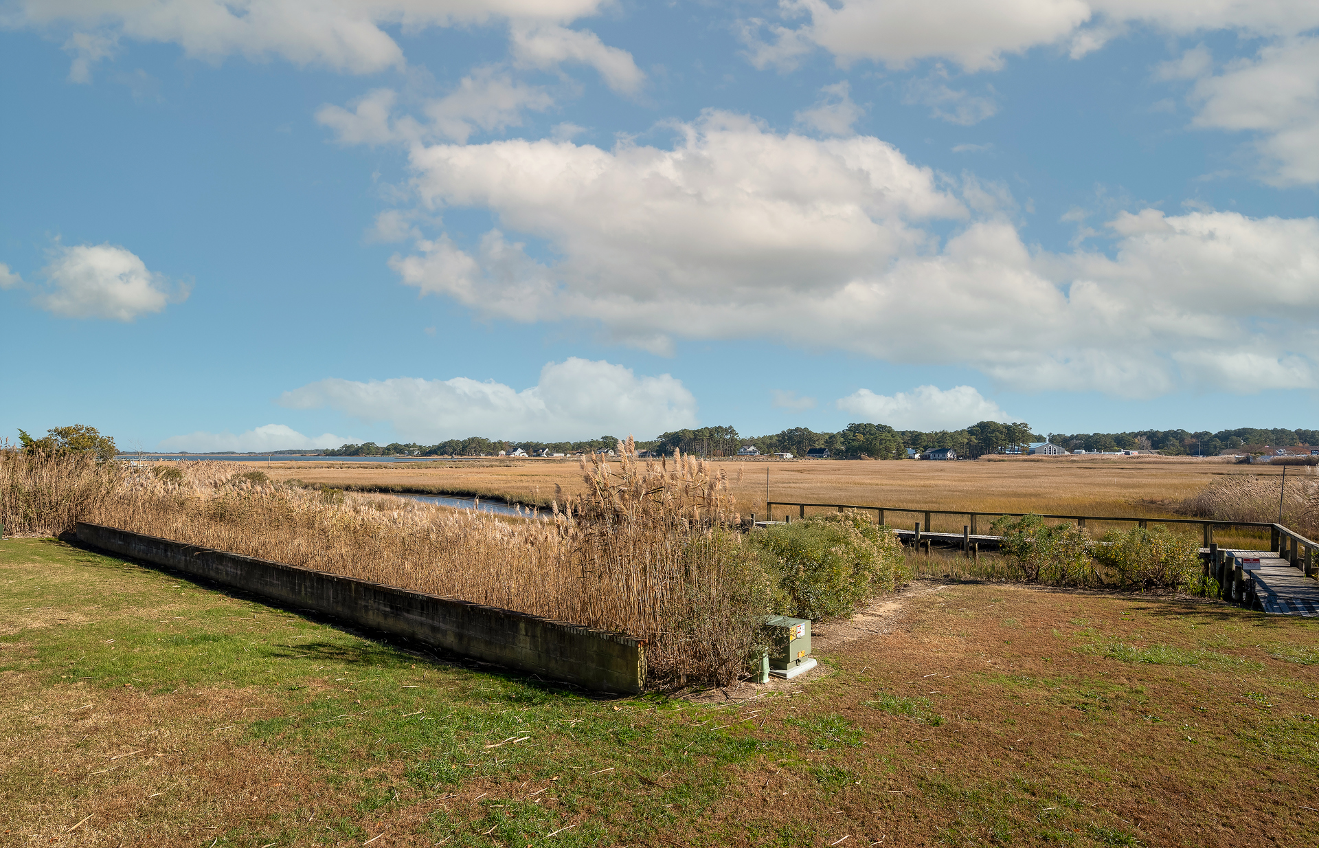 All of this, and less than 10 minutes to Assateague National Seashore!