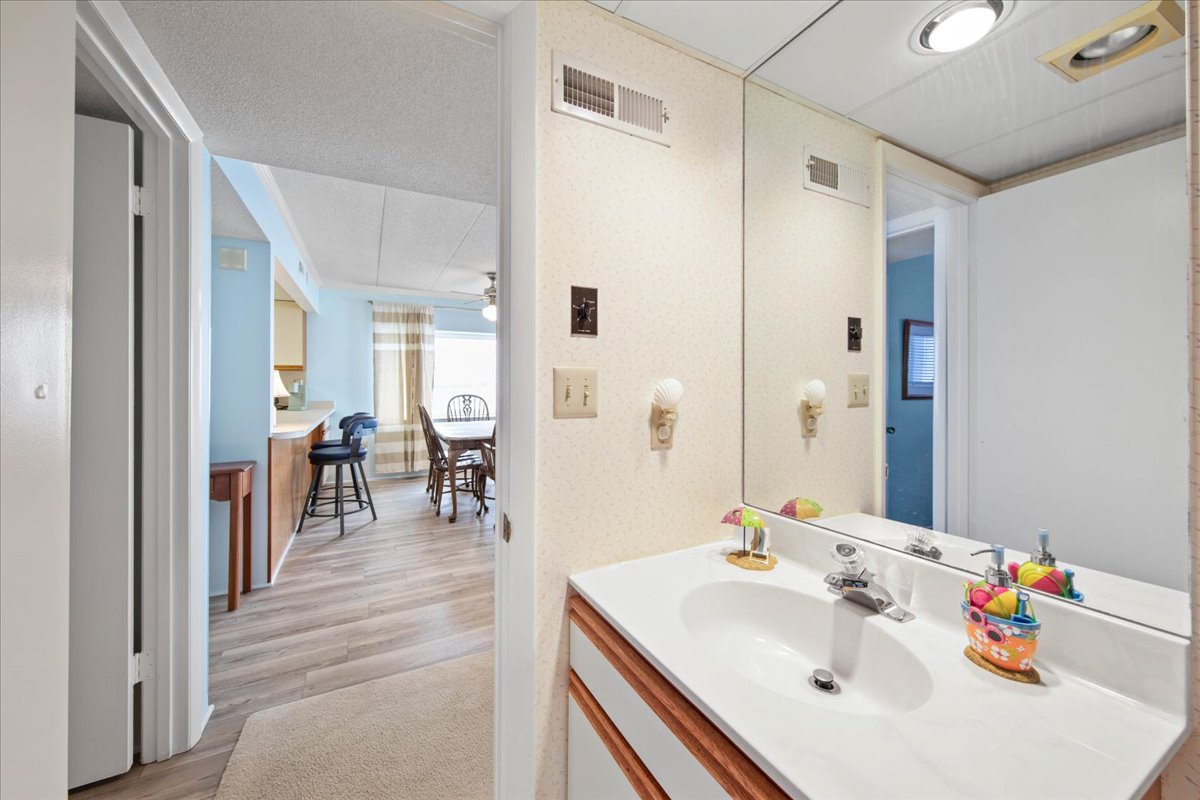 Convenient Full Shared Bath right near the Common Areas.