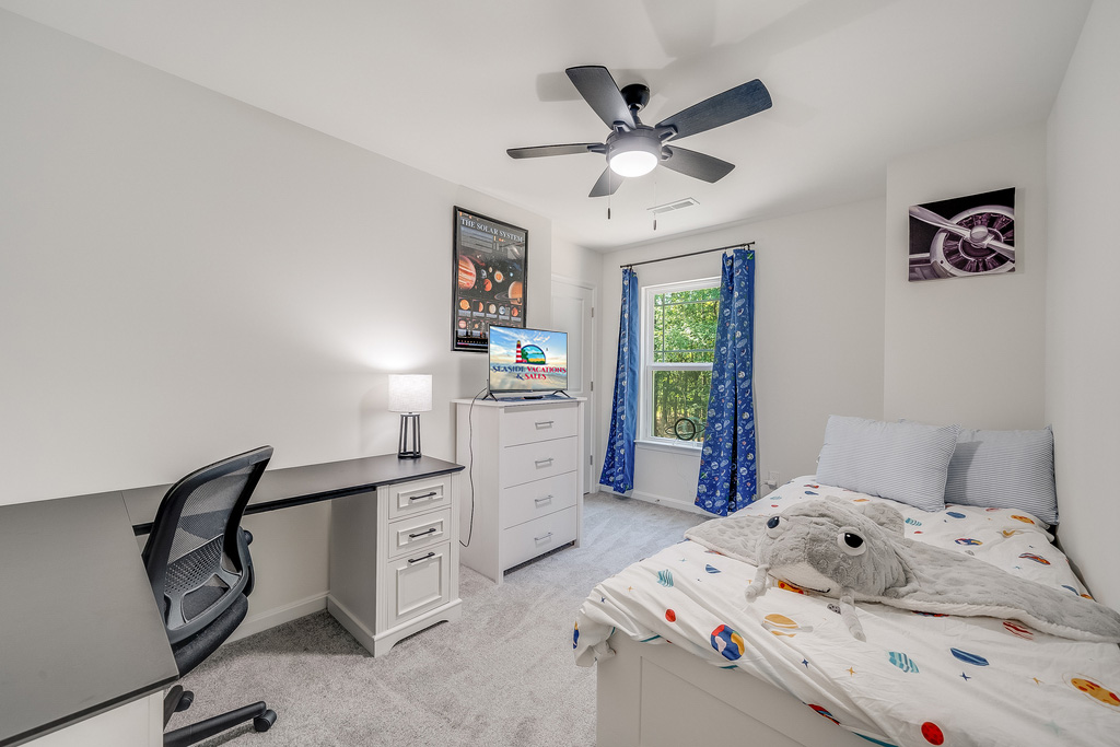 Bedroom 4 has a Twin Bed, Work Station, and Smart TV.
