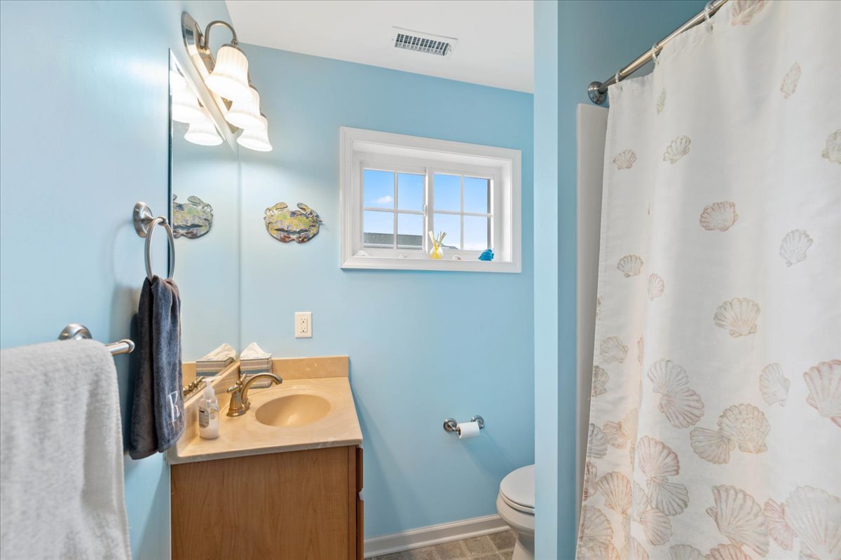 Another View of Full Bath 2.