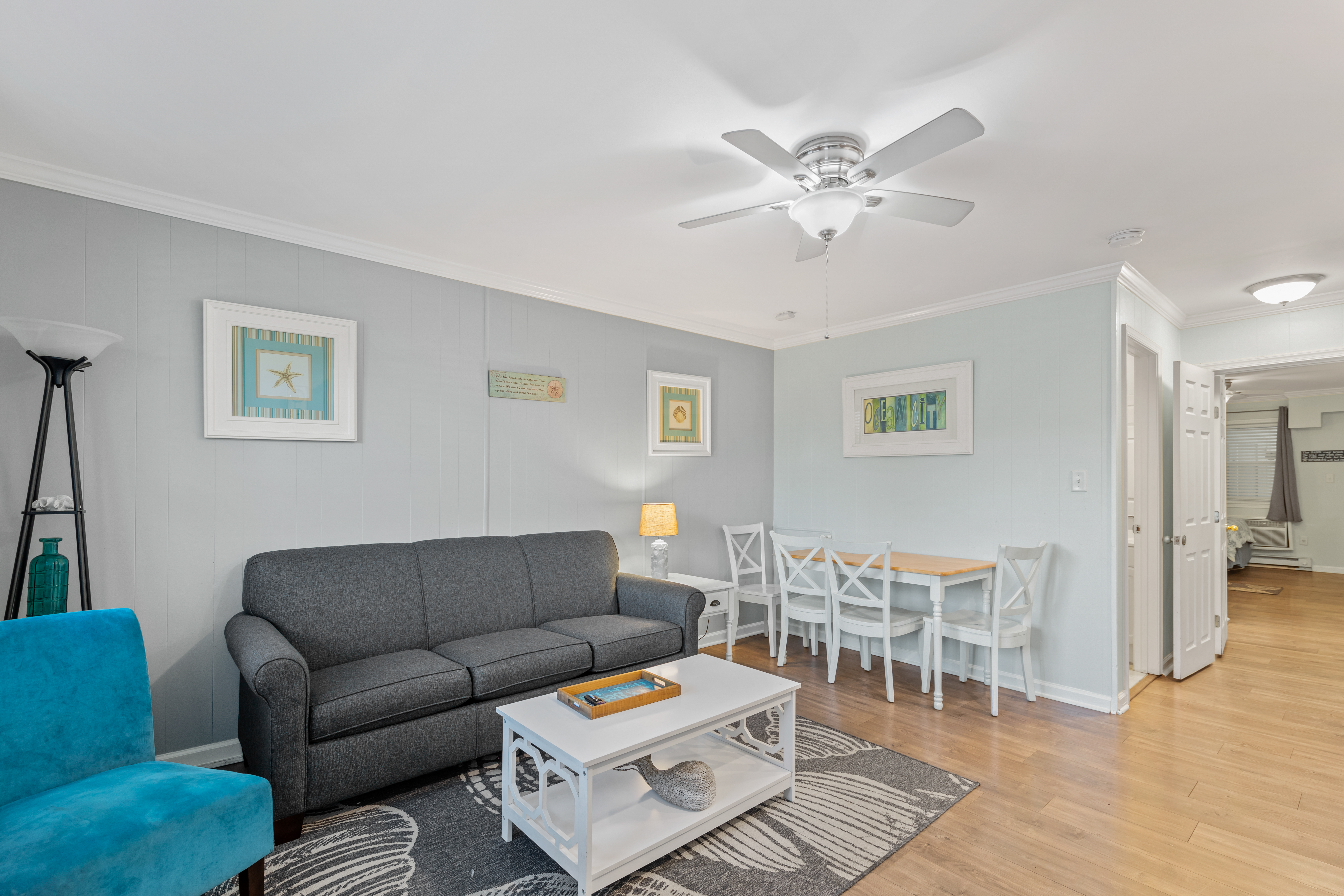 Watch a movie from the comfortable sofa, that is also a sleeper, on the Flat Screen TV, and enjoy the Free Wi-Fi.