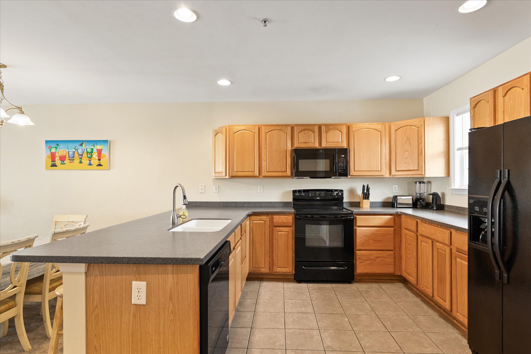 Meal time is a breeze in this spacious Kitchen!