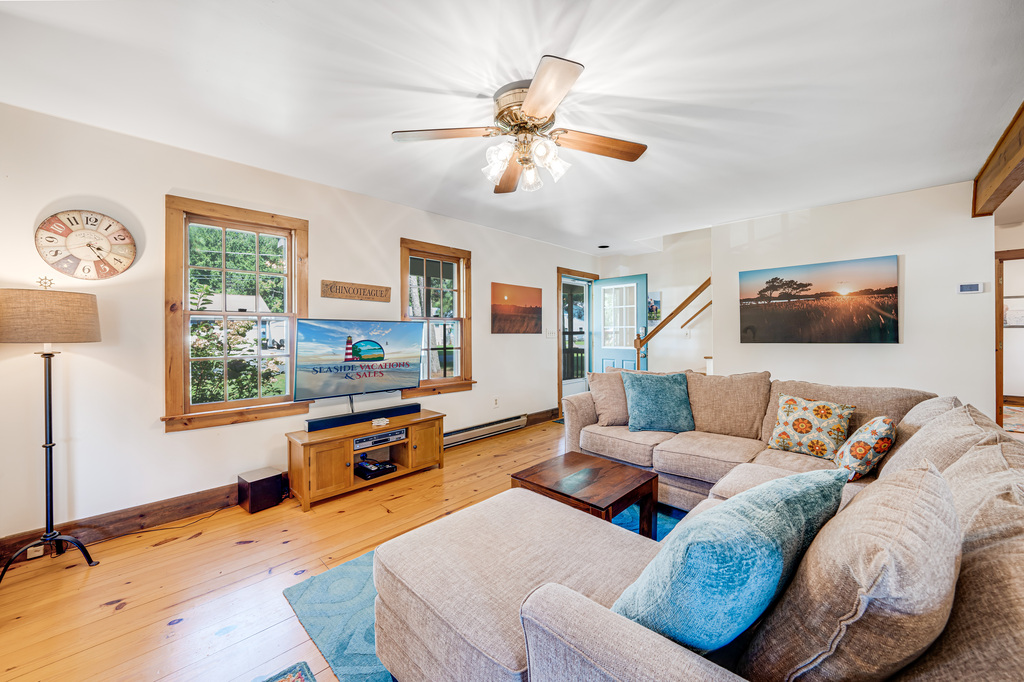 Relax in the Living Area after a fun-filled day at Assateague National Seashore.