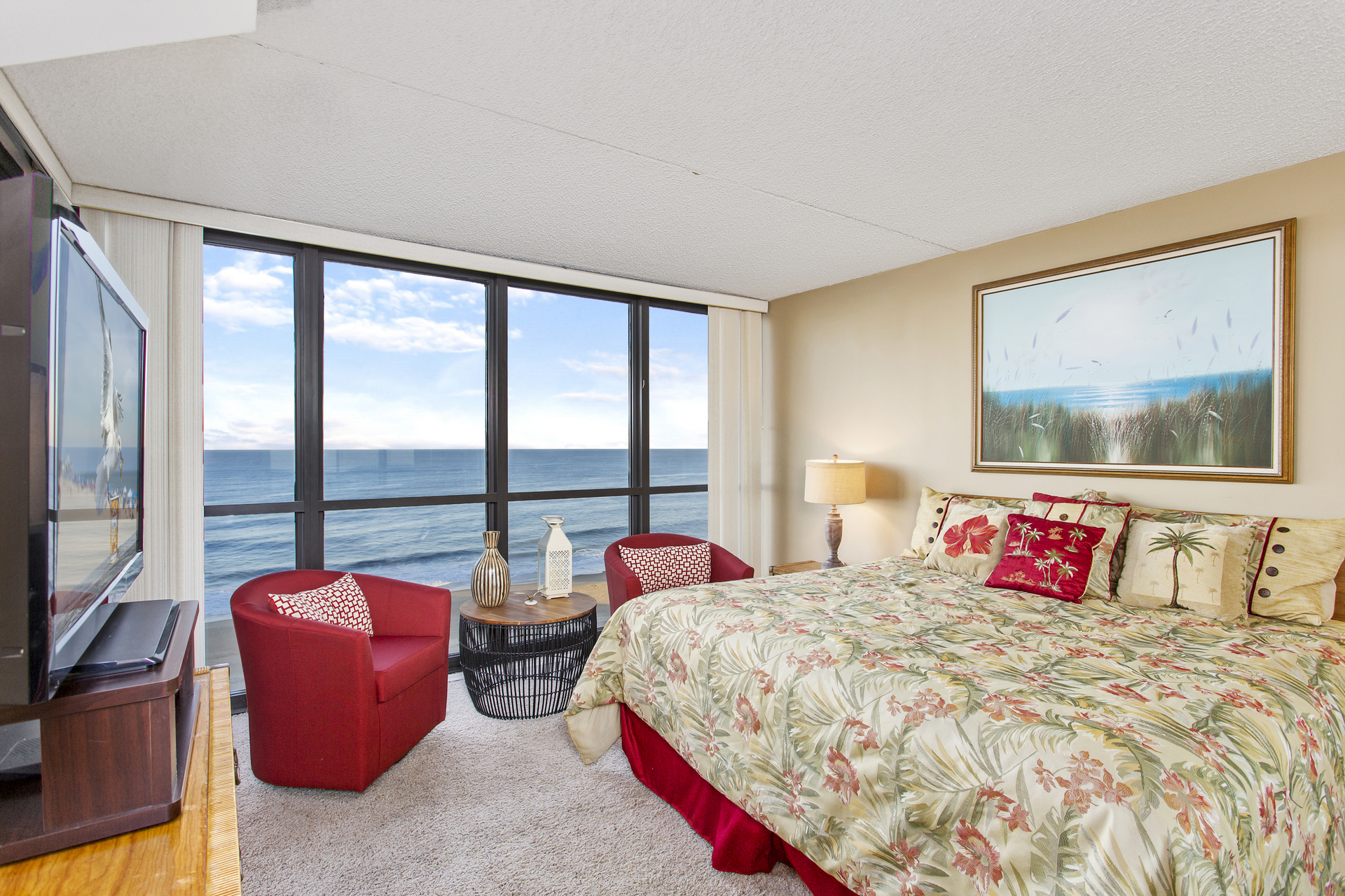 With a view like this, you'll never want to leave the bed!