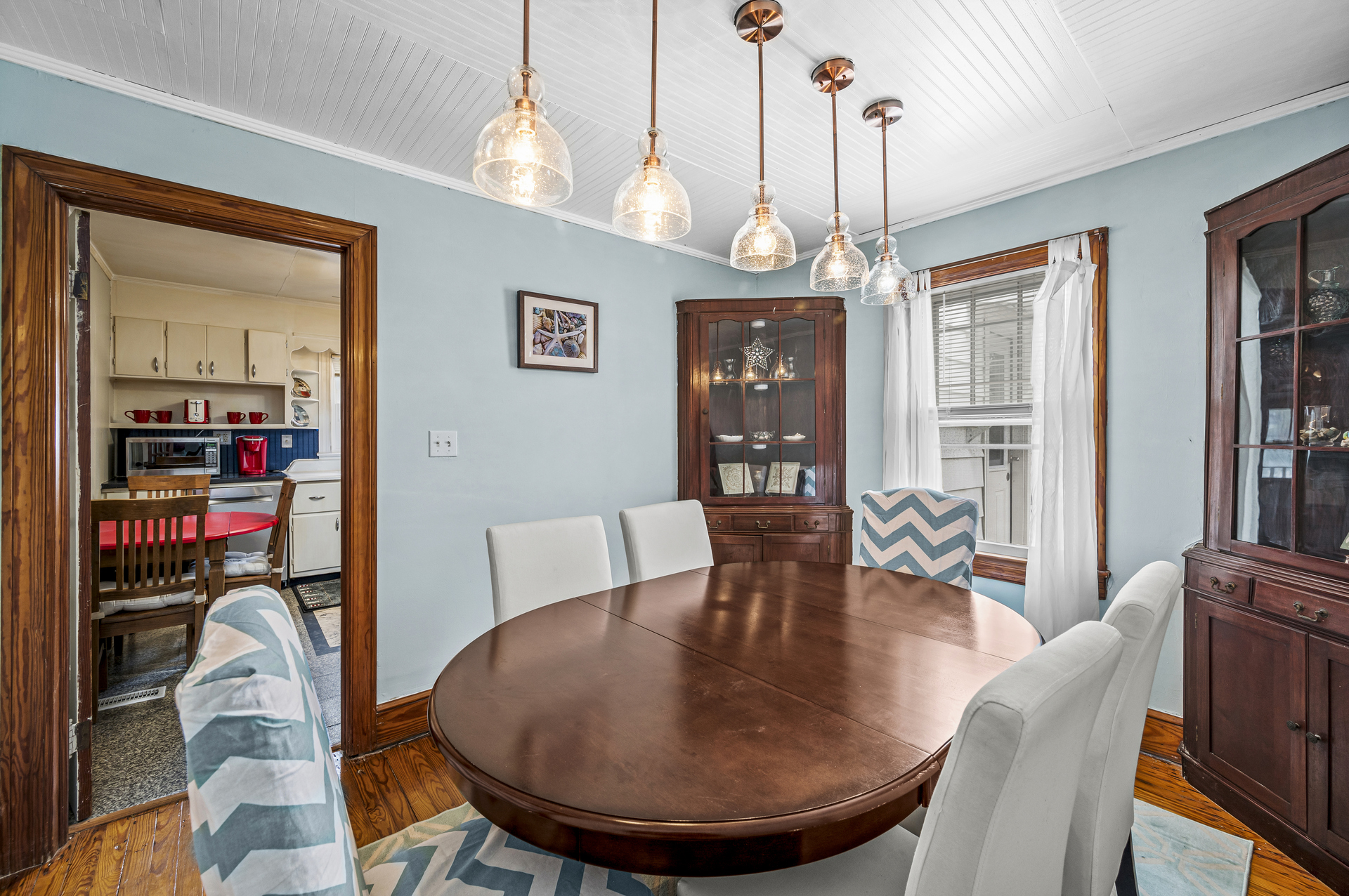 Dine in the comfort of Central AC.....