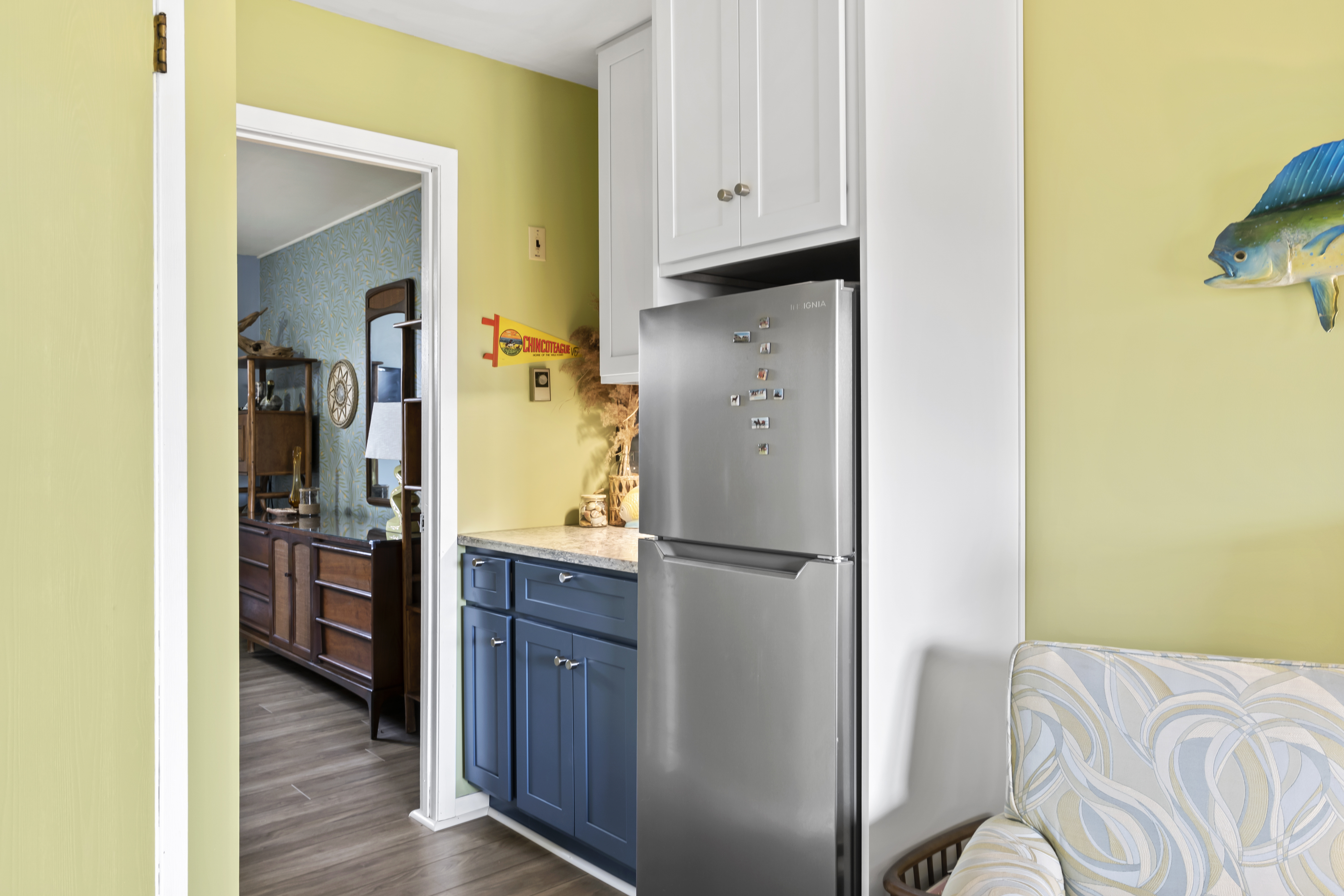 One of the only Condos that has a Full Size Fridge.