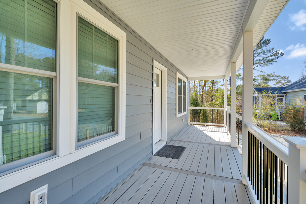 Kick off your shoes - you're on Island Time now!