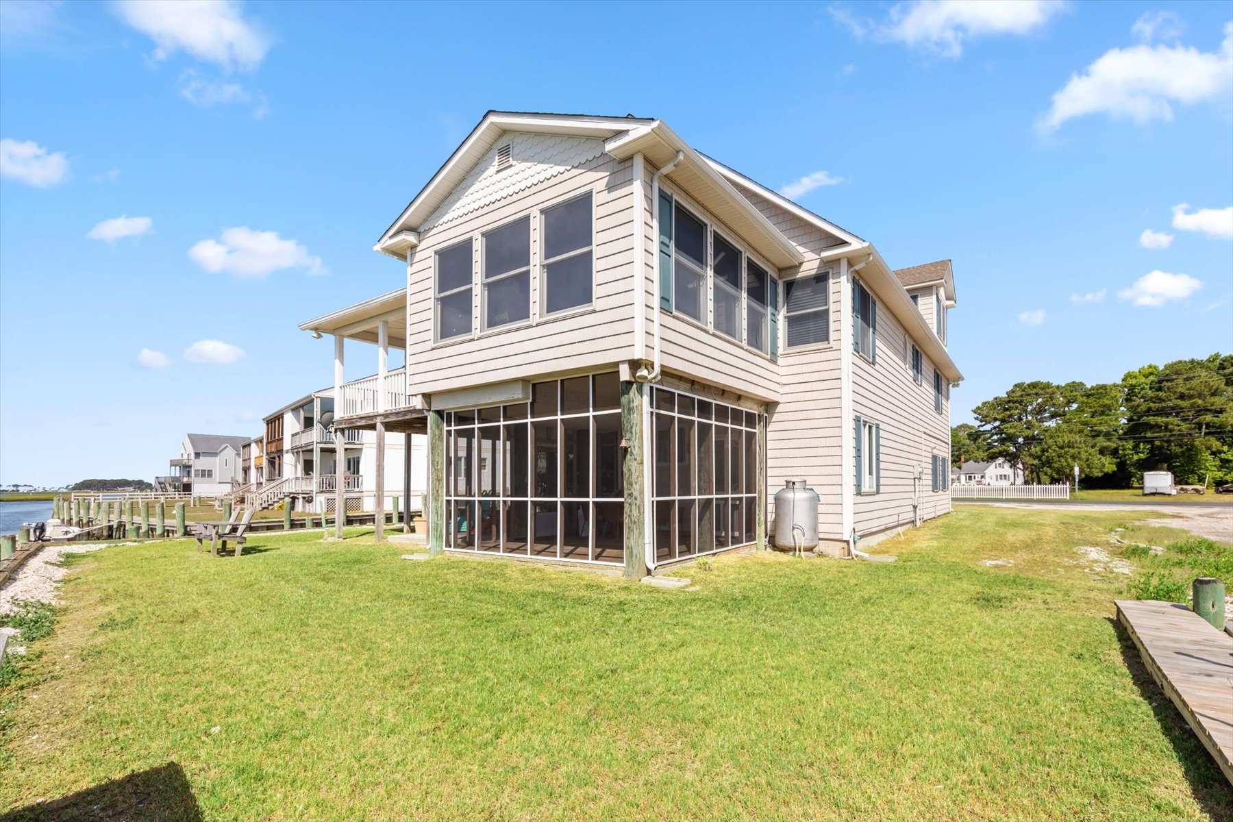 Brand New Screened Porch right on the water.