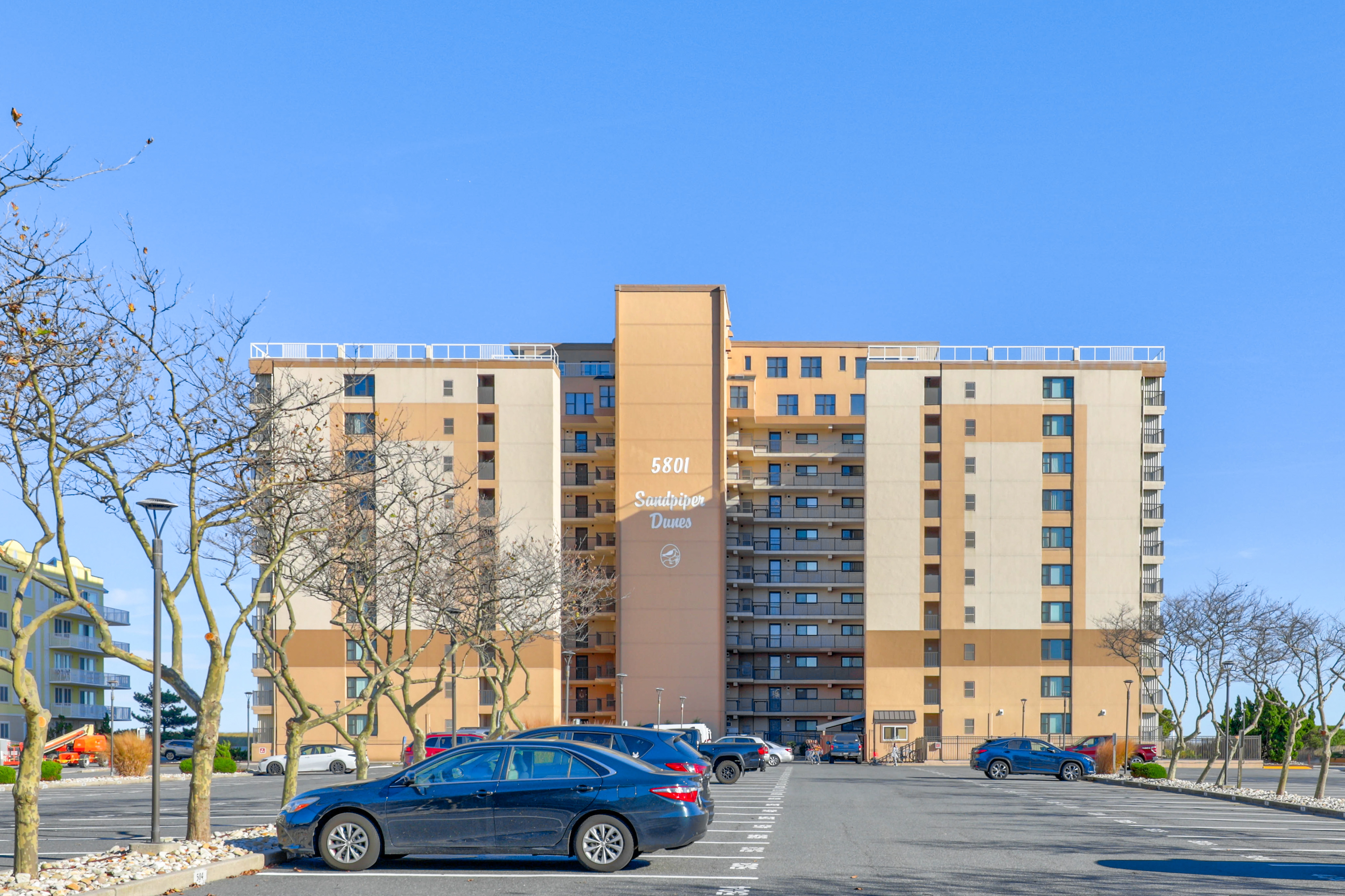 Sandpiper Dunes Building