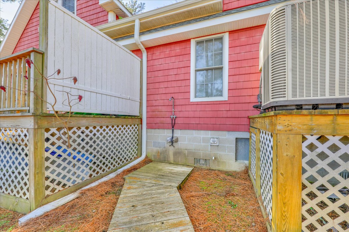 Outdoor Shower for rinsing sandy feet after a day at the Beach.