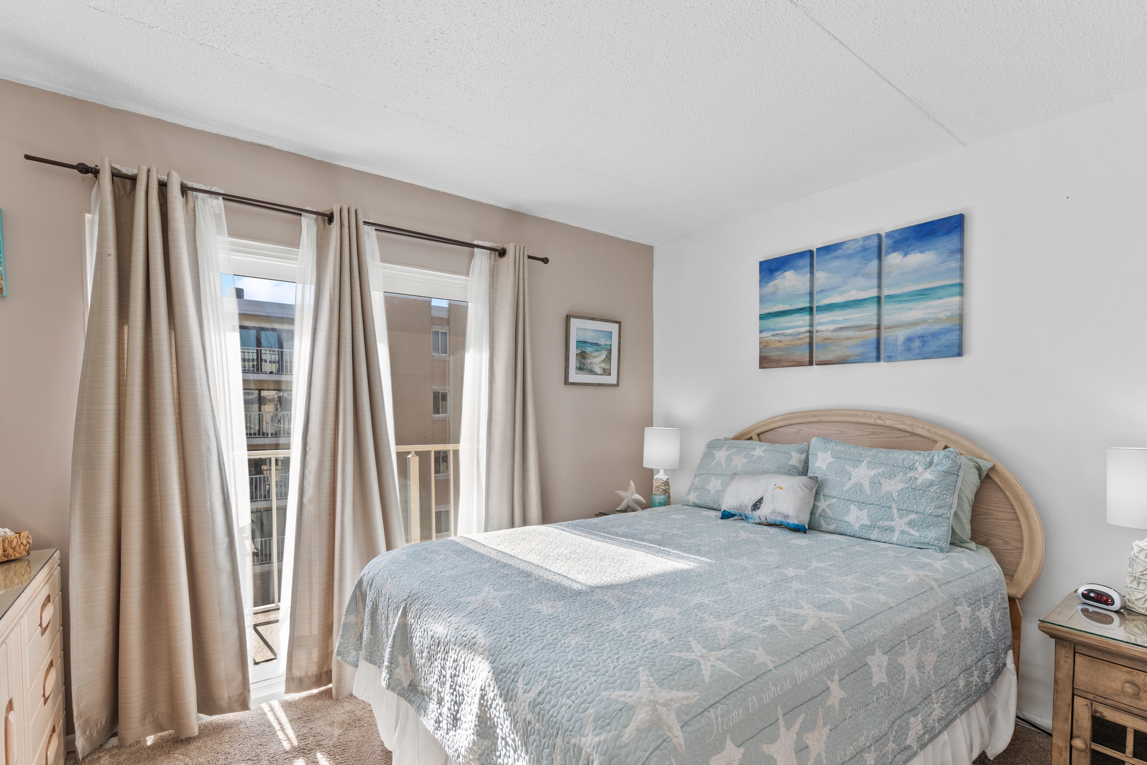 The Primary Bedroom has a cozy Queen Bed.