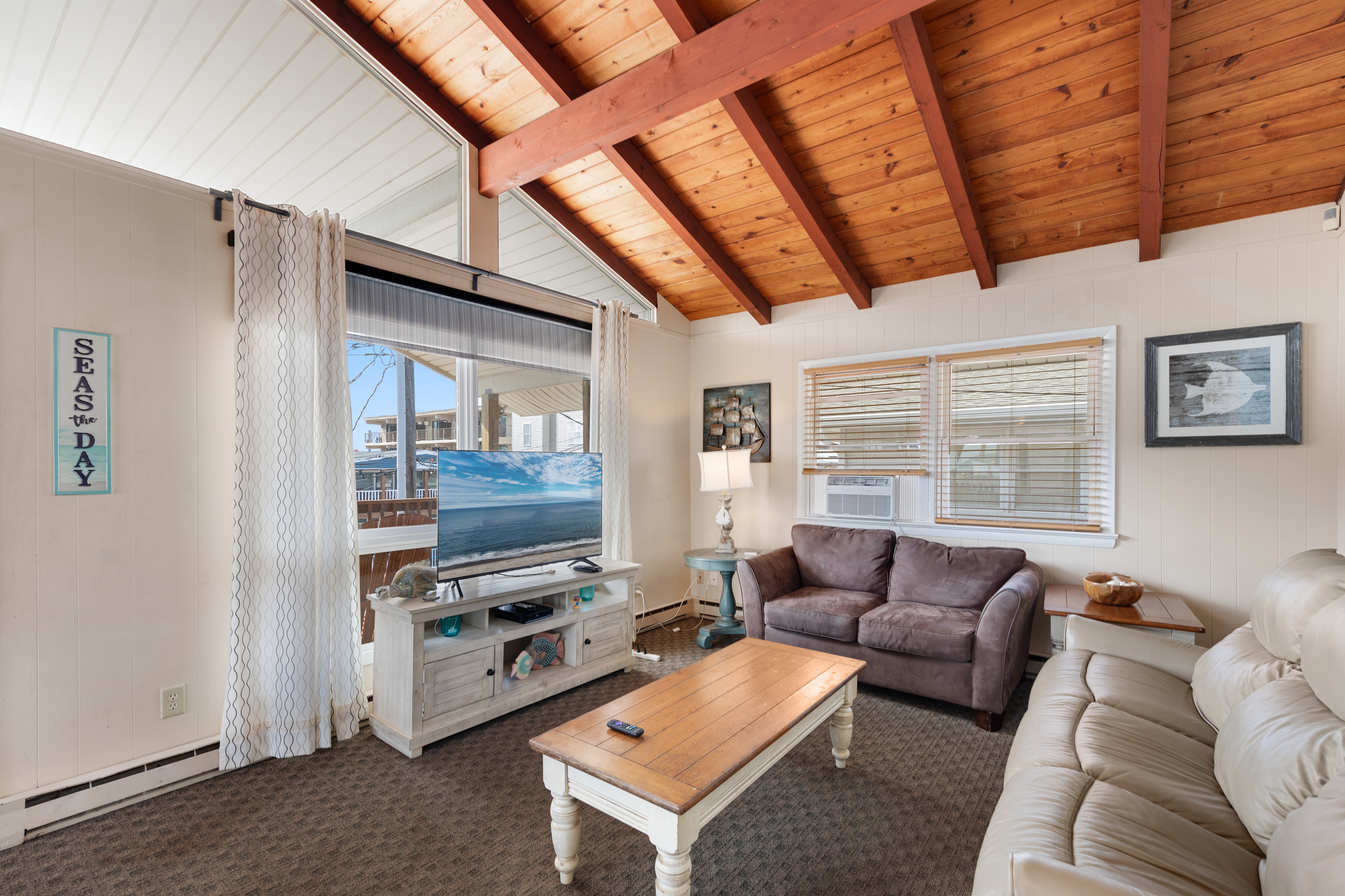 You'll love the Free Wi-Fi and Flat Screen TV!