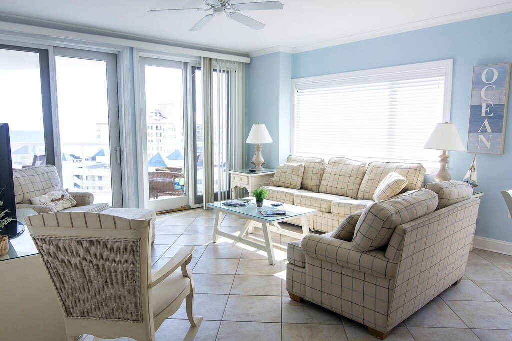 Meridian 902 West | Photo 1