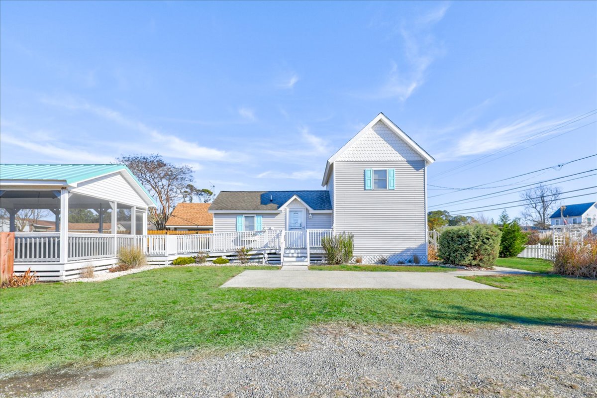 We just love this cozy Coastal Cottage.