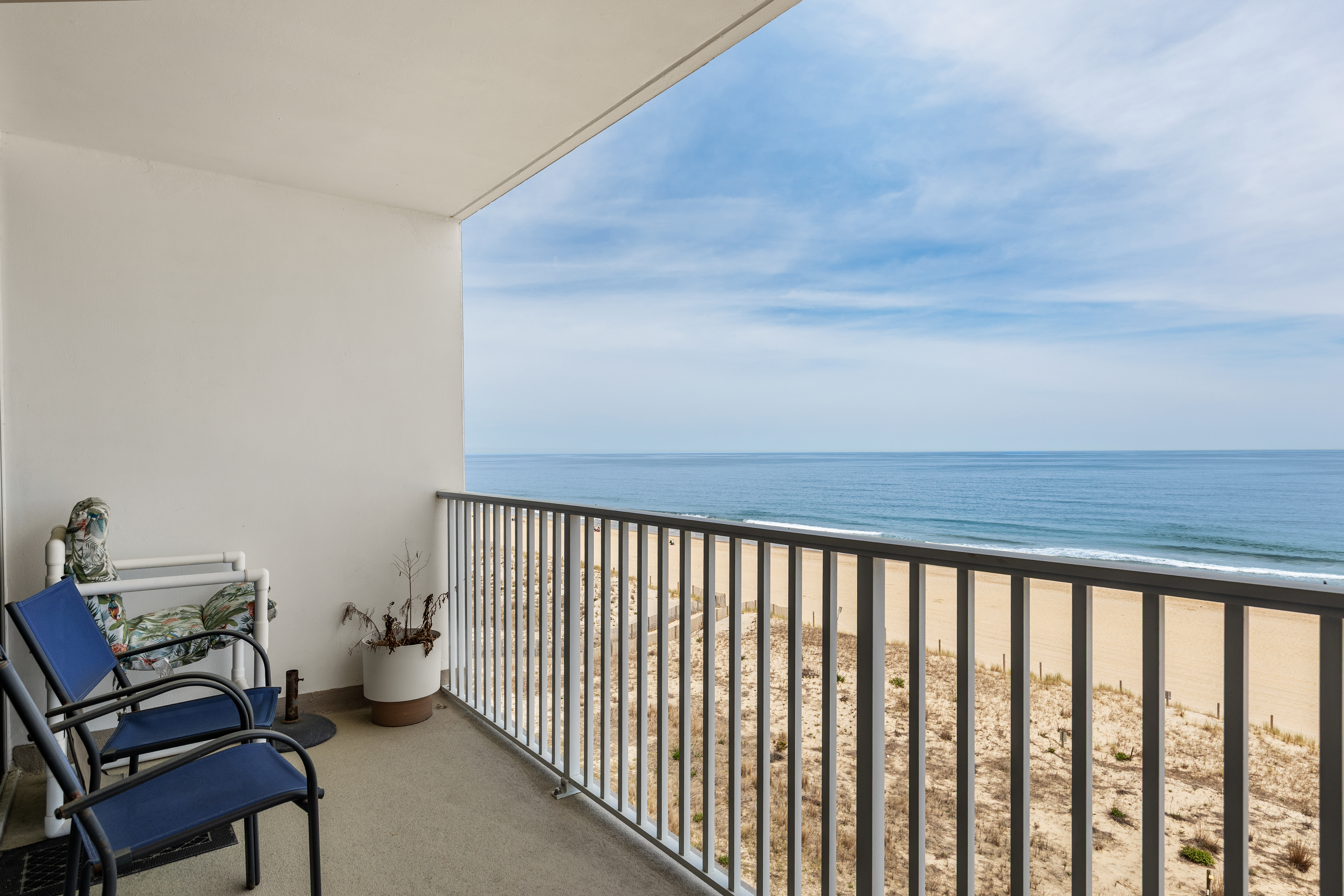 Take in the sounds of the waves crashing for the Private Balcony.