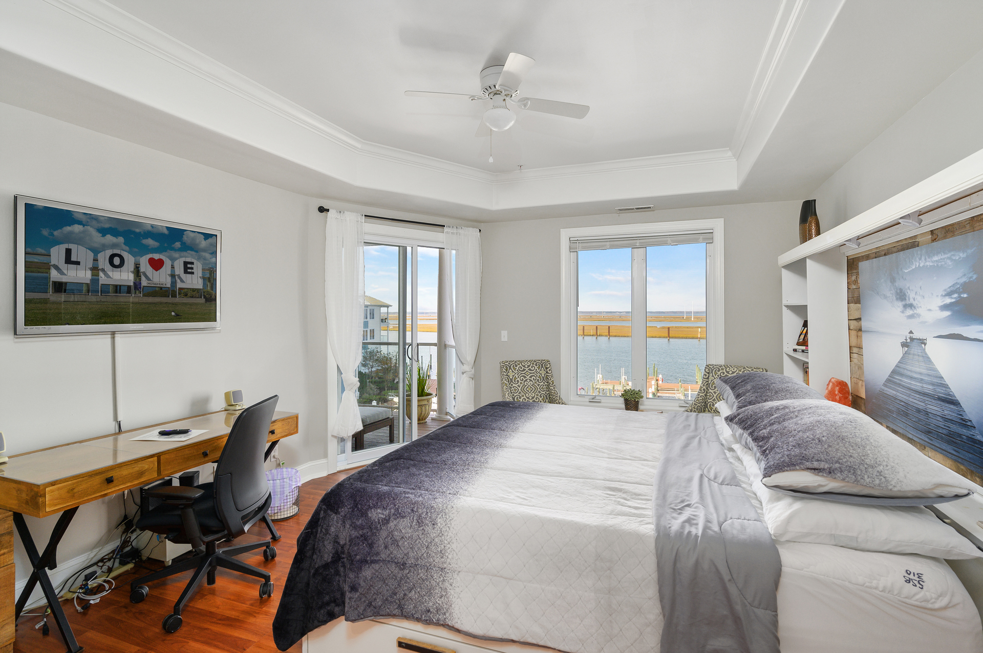 Imagine waking to these views every morning!