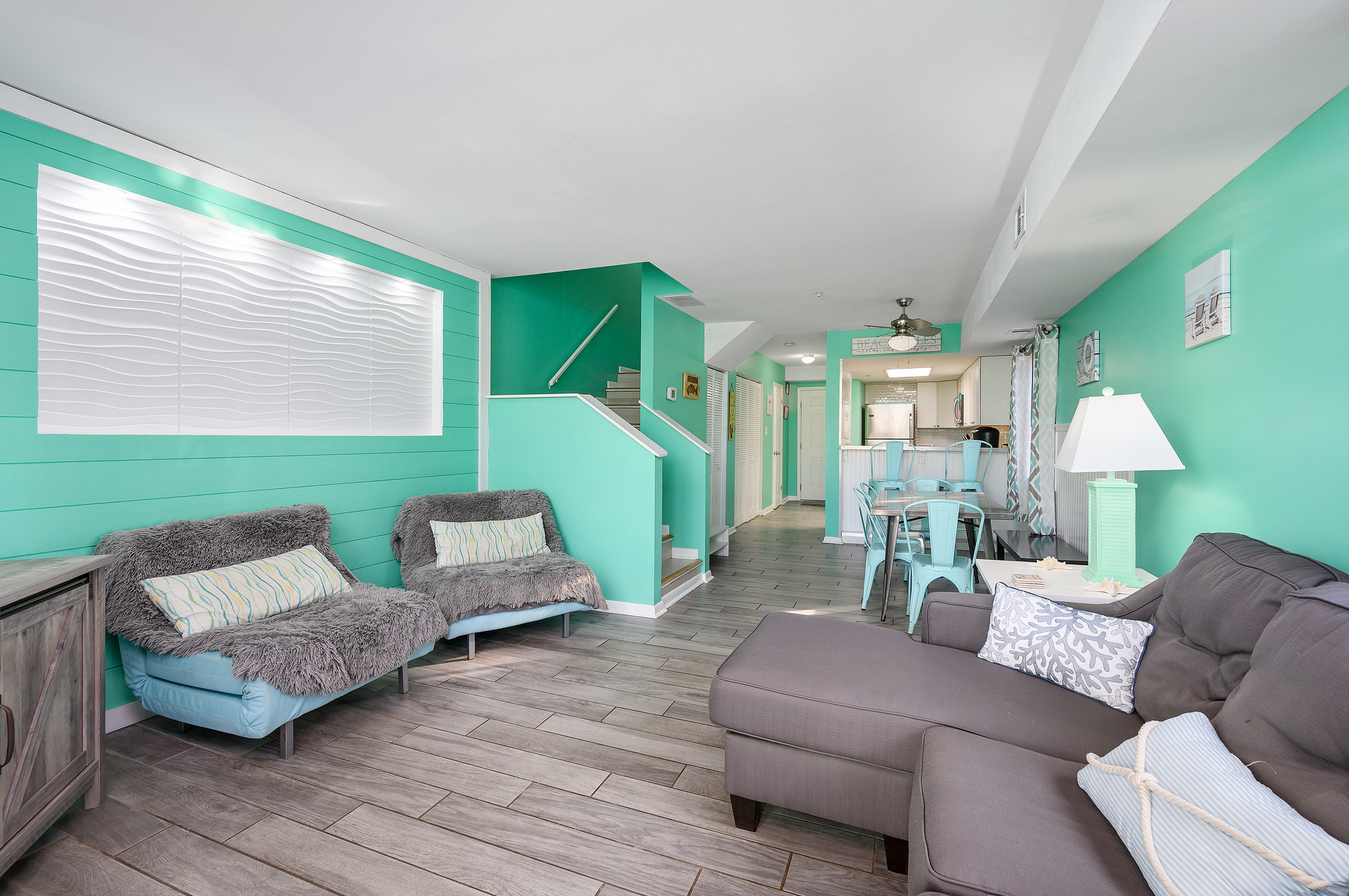 The perfect living area to gather your loved ones for some down time.