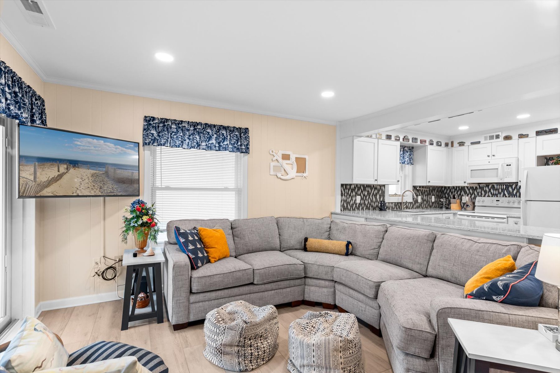 Relax in style with cozy coastal charm!