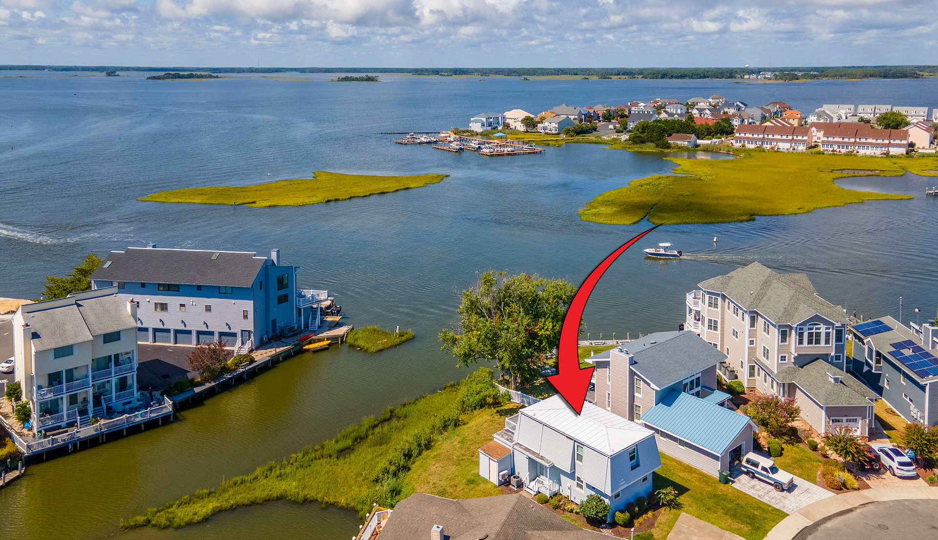 Set in a quiet family neighborhood that is close to dining, the beach and everywhere you want to be.