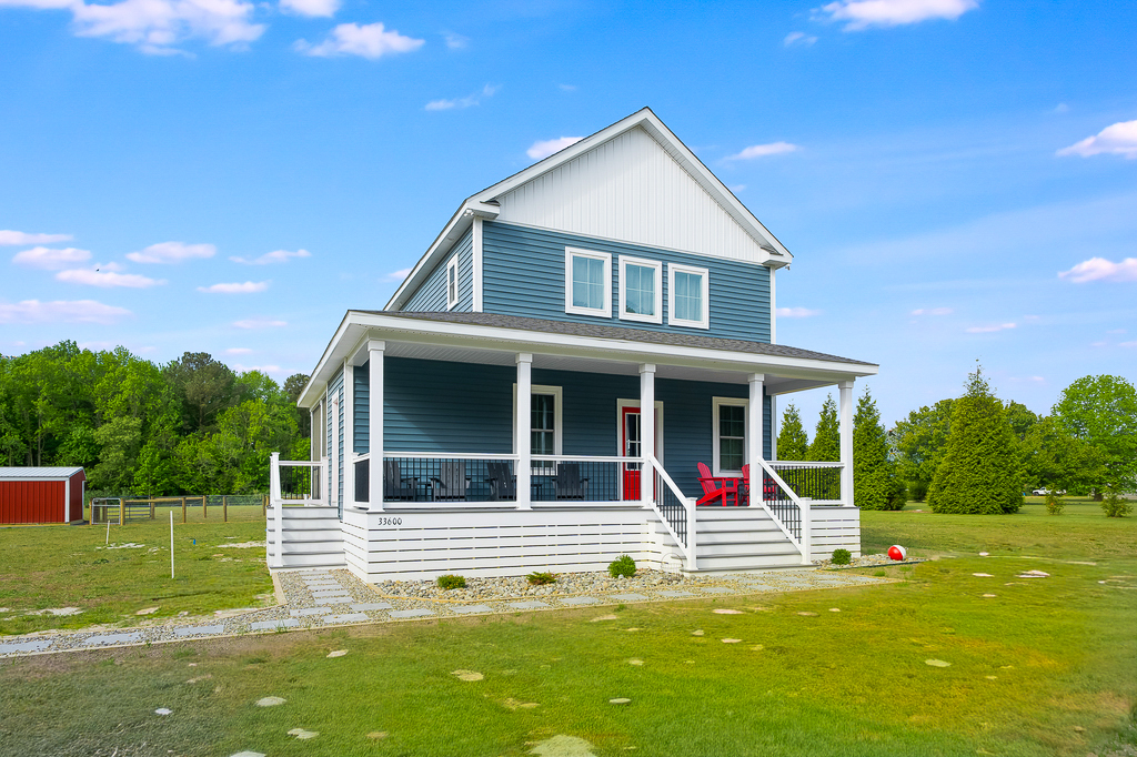 The Pearl at Wallops is both Horse and Dog Friendly - WOW!