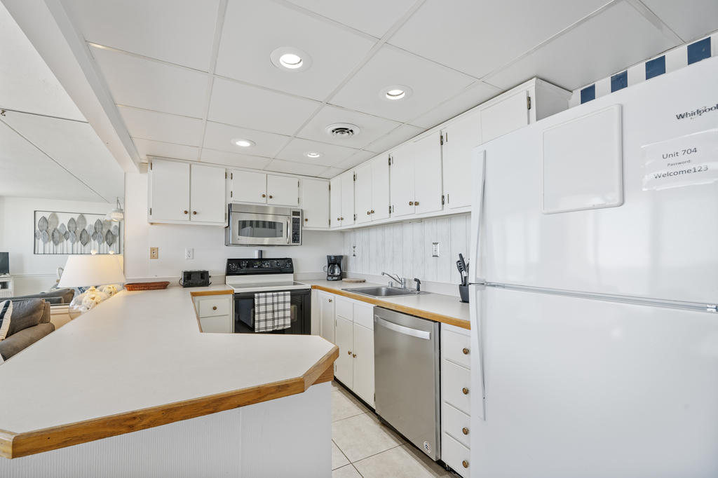 Make Family Meals a breeze with the full size, open Kitchen!