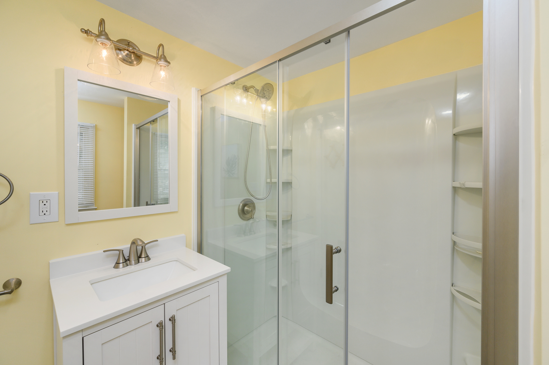 Full Bath 1 has a Walk-in Shower and is on the 1st Floor.