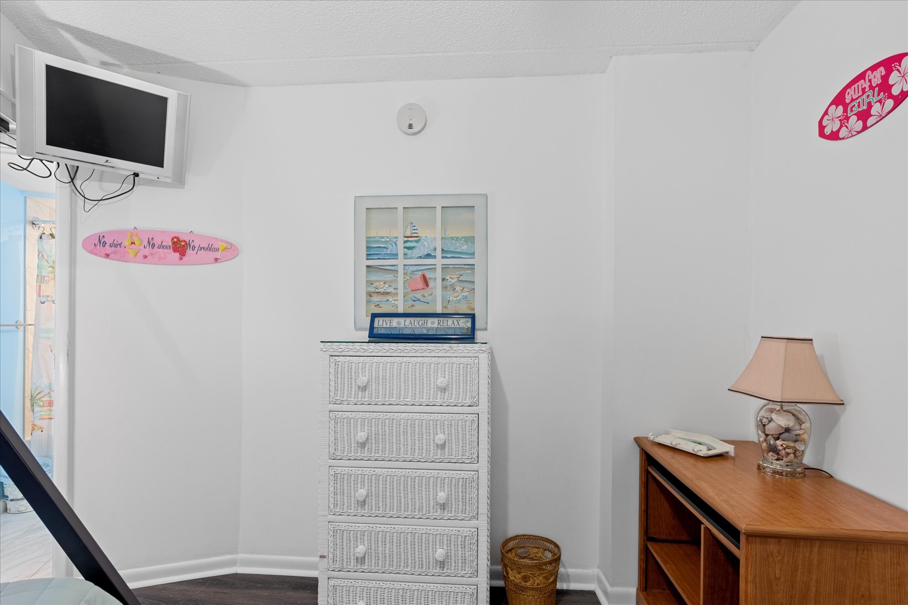 The Kids can watch their favorite show on the Flat Screen TV.