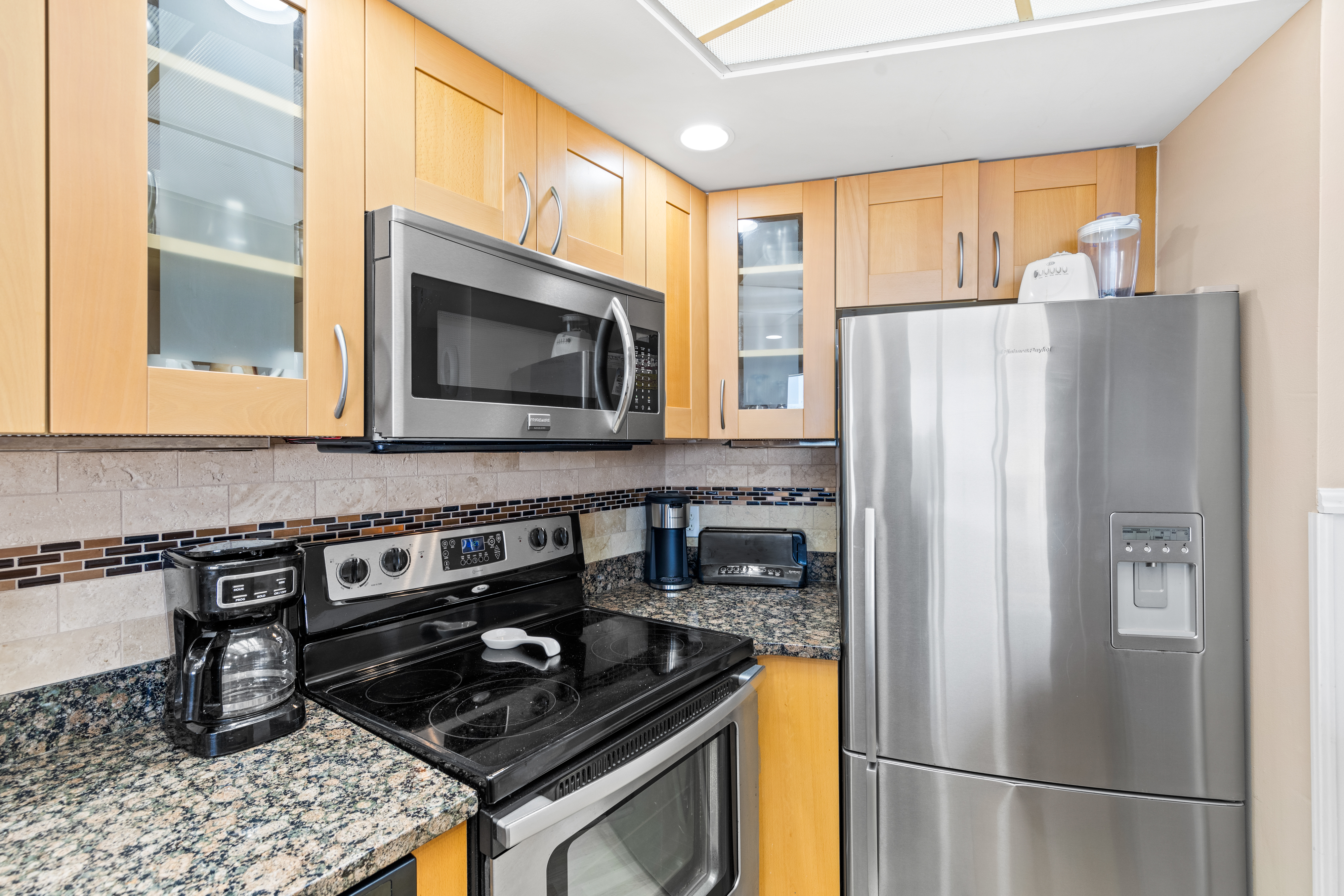 High-End Stainless Appliances make mealtime an ocean breeze.