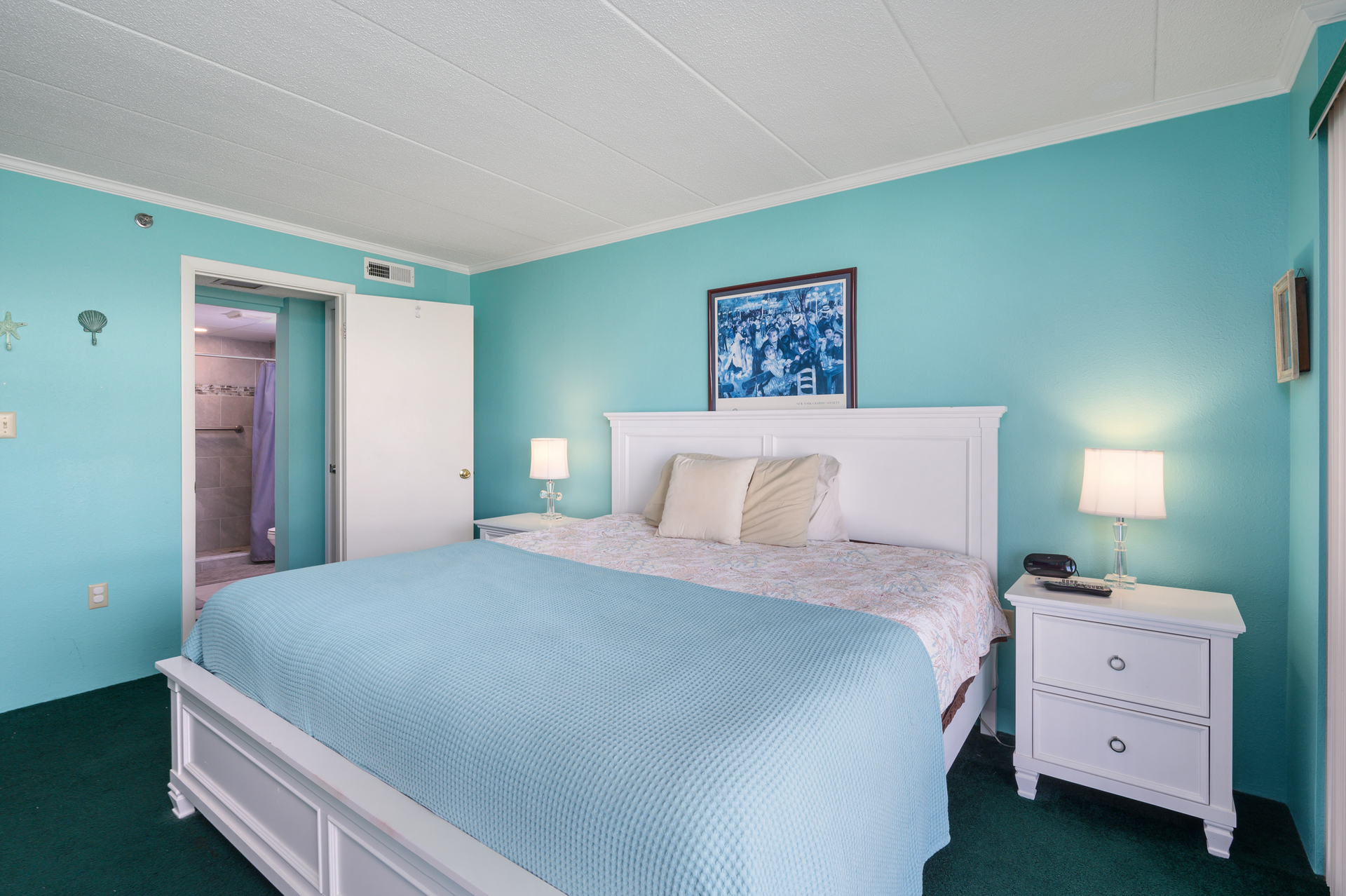 You're sure to sleep like a baby in this Plush King Bed.