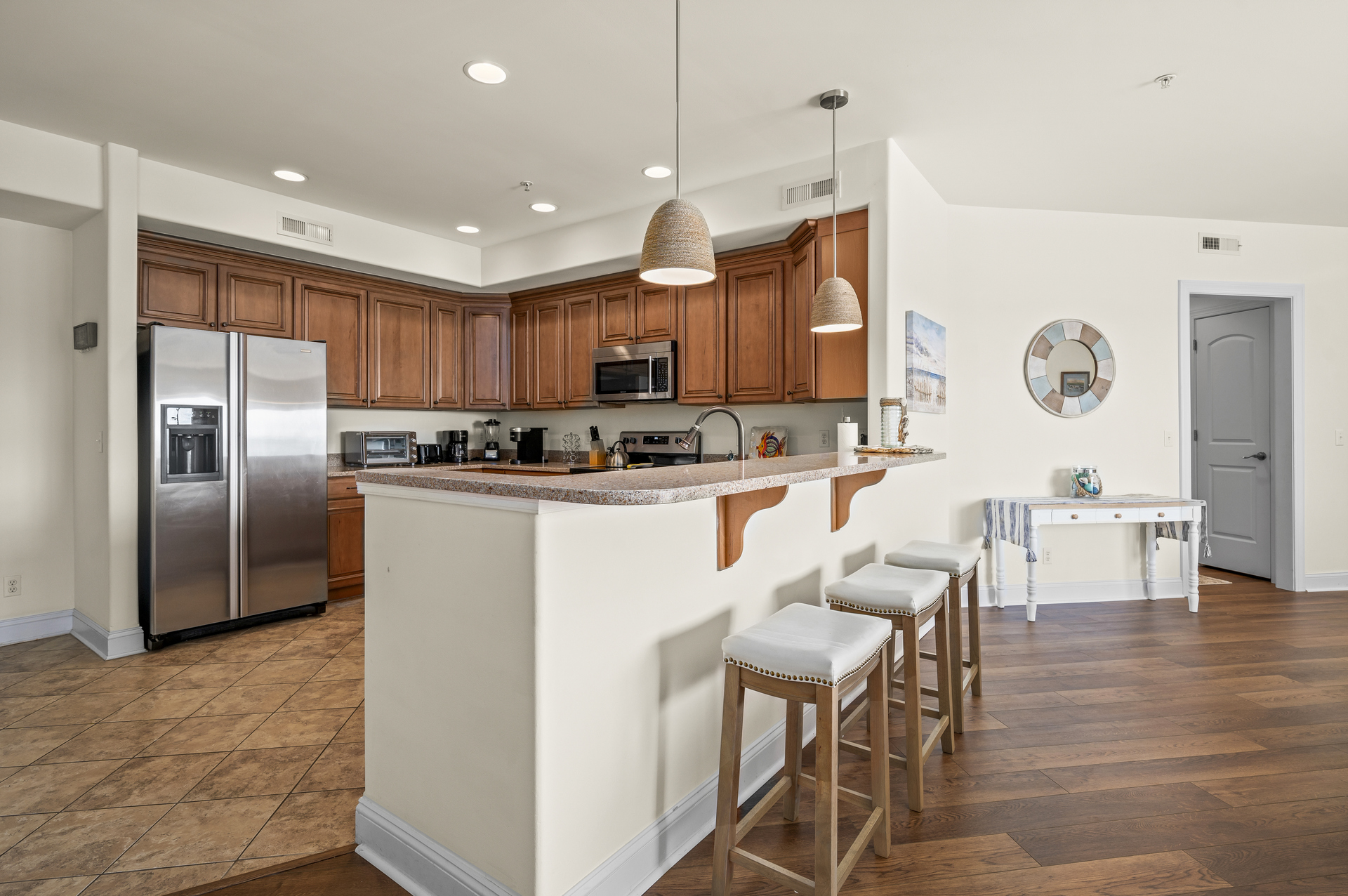 This Chef's Kitchen will make mealtime a bay breeze.