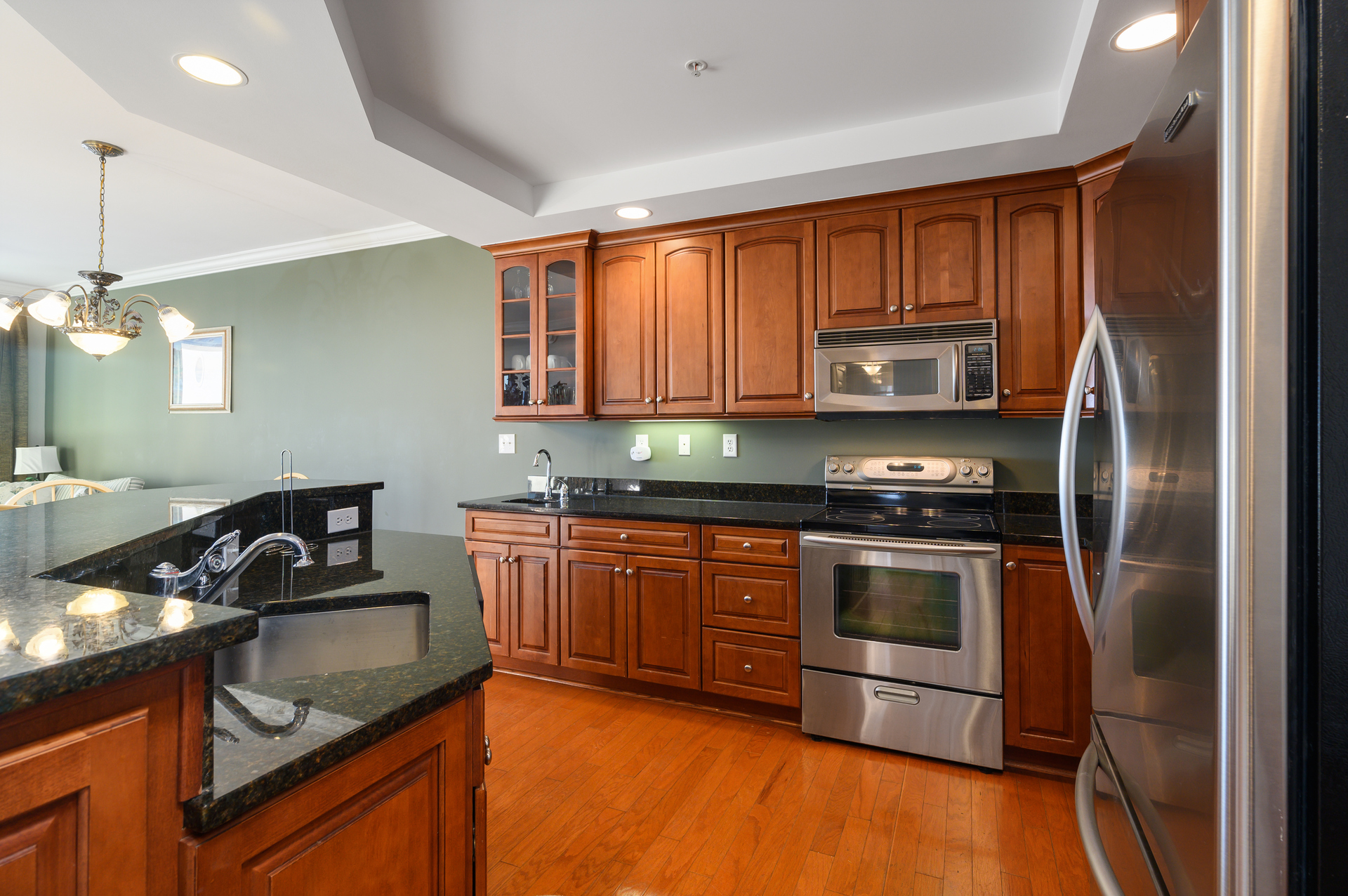 Stainless Steel appliances add to this beautiful décor!