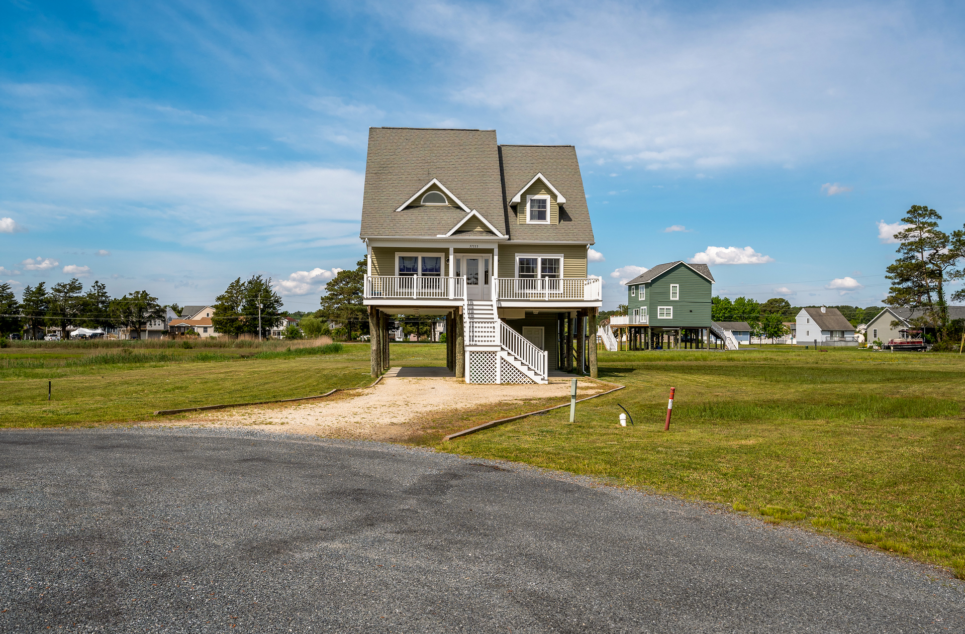 Located on a quiet cul-de-sac close to Amenities.